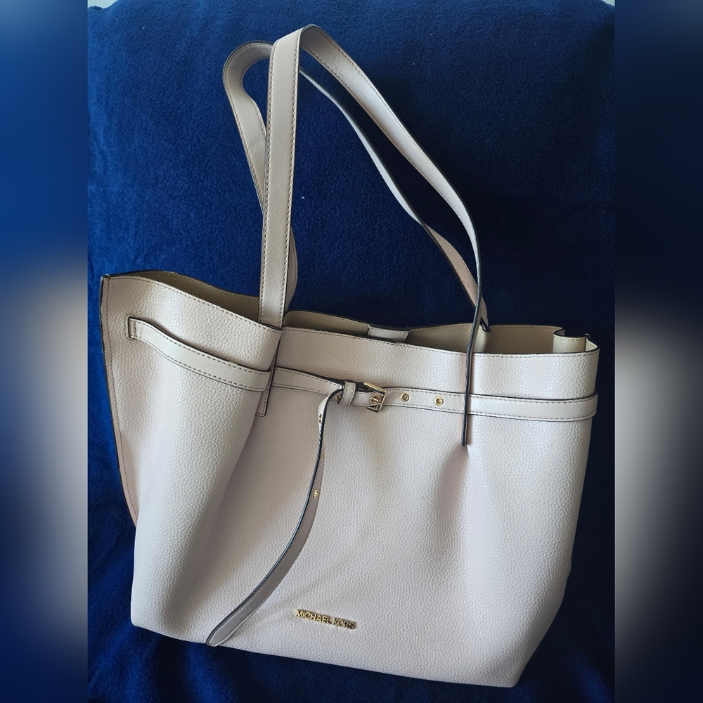 Michael Kors  light pink Tote Bag